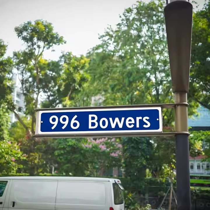 Custom Personalized Reflective Street Name Sign for Roads