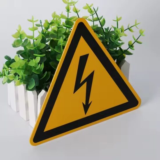 Custom Reflective Road Safety Warning Sign with High Visibility for Traffic Safety