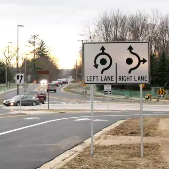 Custom Size Safety Warning Metal Traffic Sign