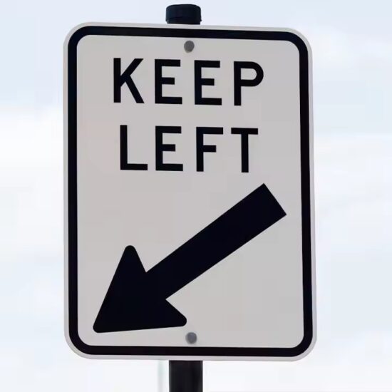 High-Quality Outdoor Metal Traffic Sign