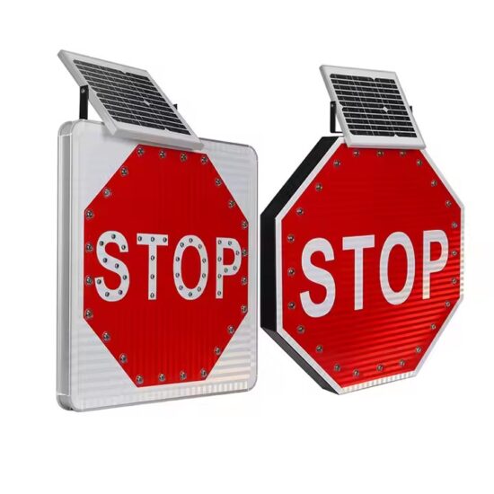 Reflective parking traffic sign for roads and parking lots