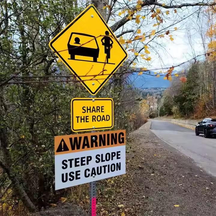 Durable Reflective Road Safety Sign with Custom Graphics