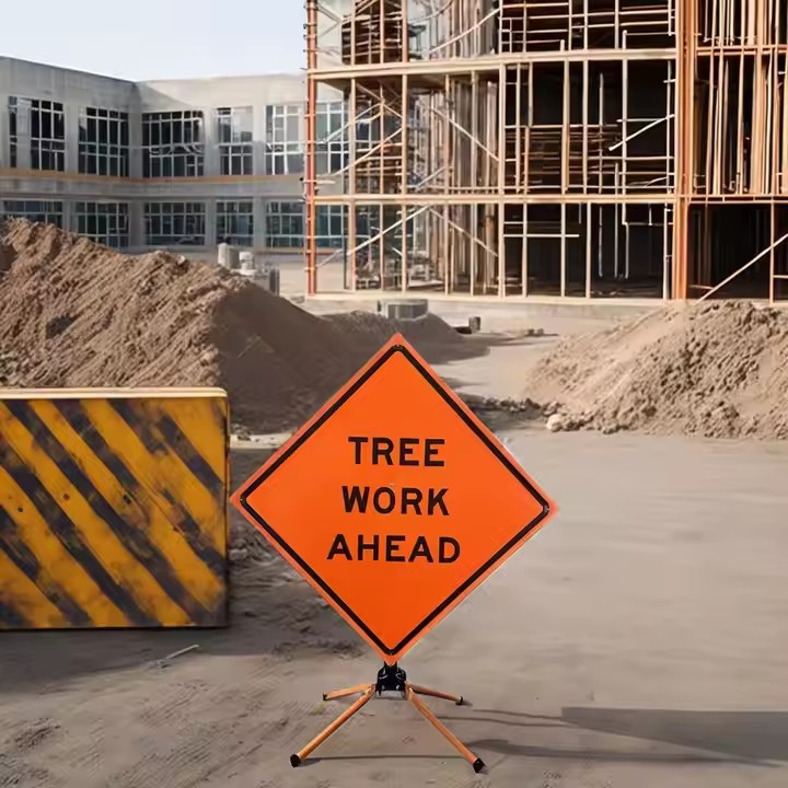 Reflective Traffic Construction Warning Sign with High-Brightness Stripes
