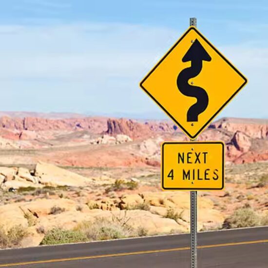 Reflective Curve Arrow Traffic Sign for Road Safety