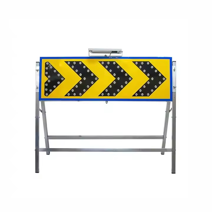 Solar Powered Portable Traffic Direction Sign for Road Construction