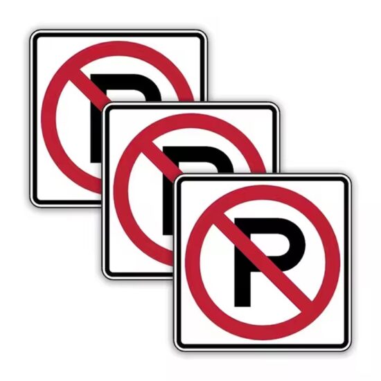 High-Quality Reflective Aluminum No Parking Sign Installed on Street
