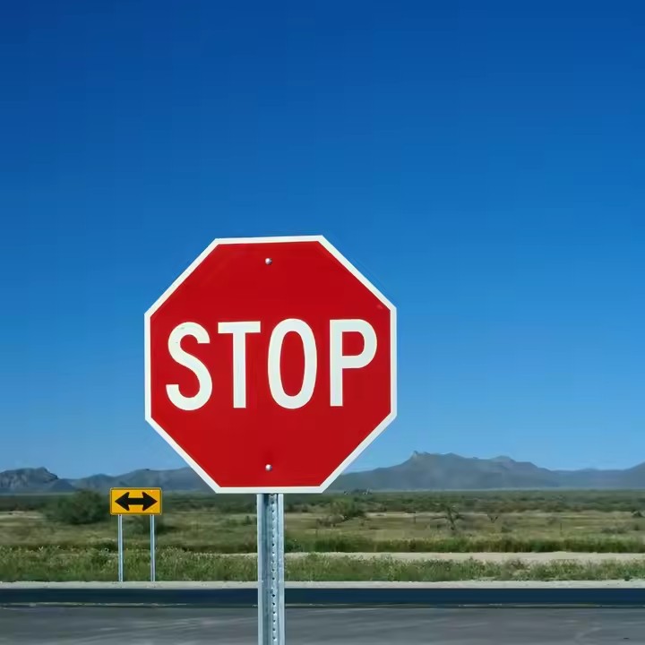 Traffic management STOP sign with high reflectivity for road safety