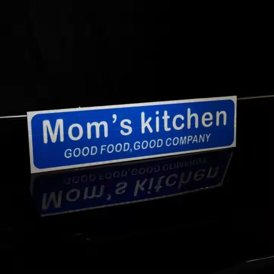 Custom outdoor reflective safety road sign with high visibility